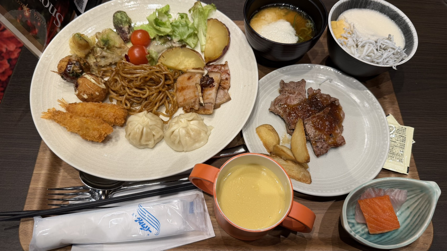 ホテルニューアカオ 夕食ビュッフェ